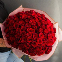 100 Red Roses Bouquet