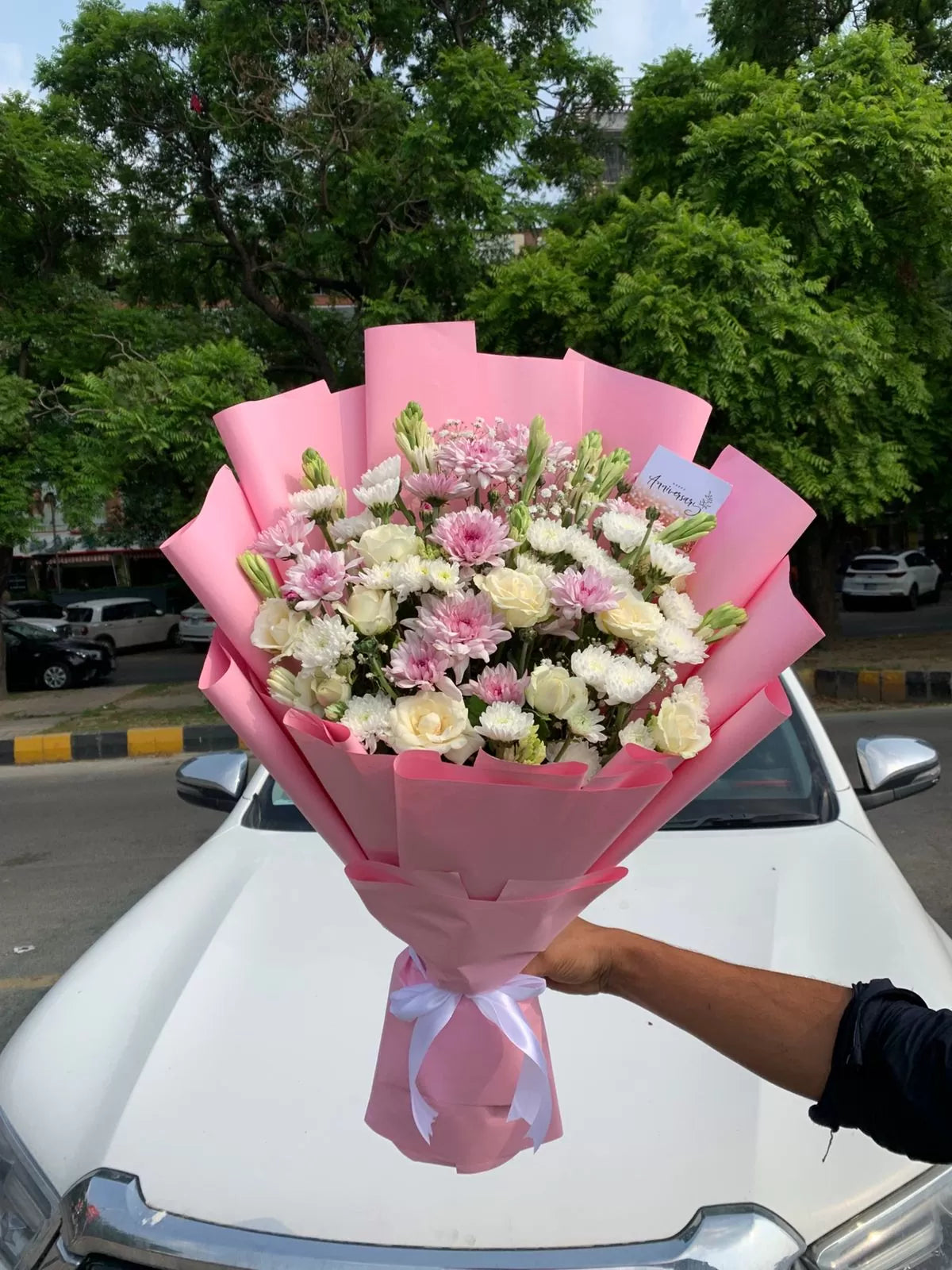 TIMELESS PETALS